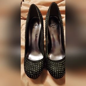 5" rhinestone heels never worn